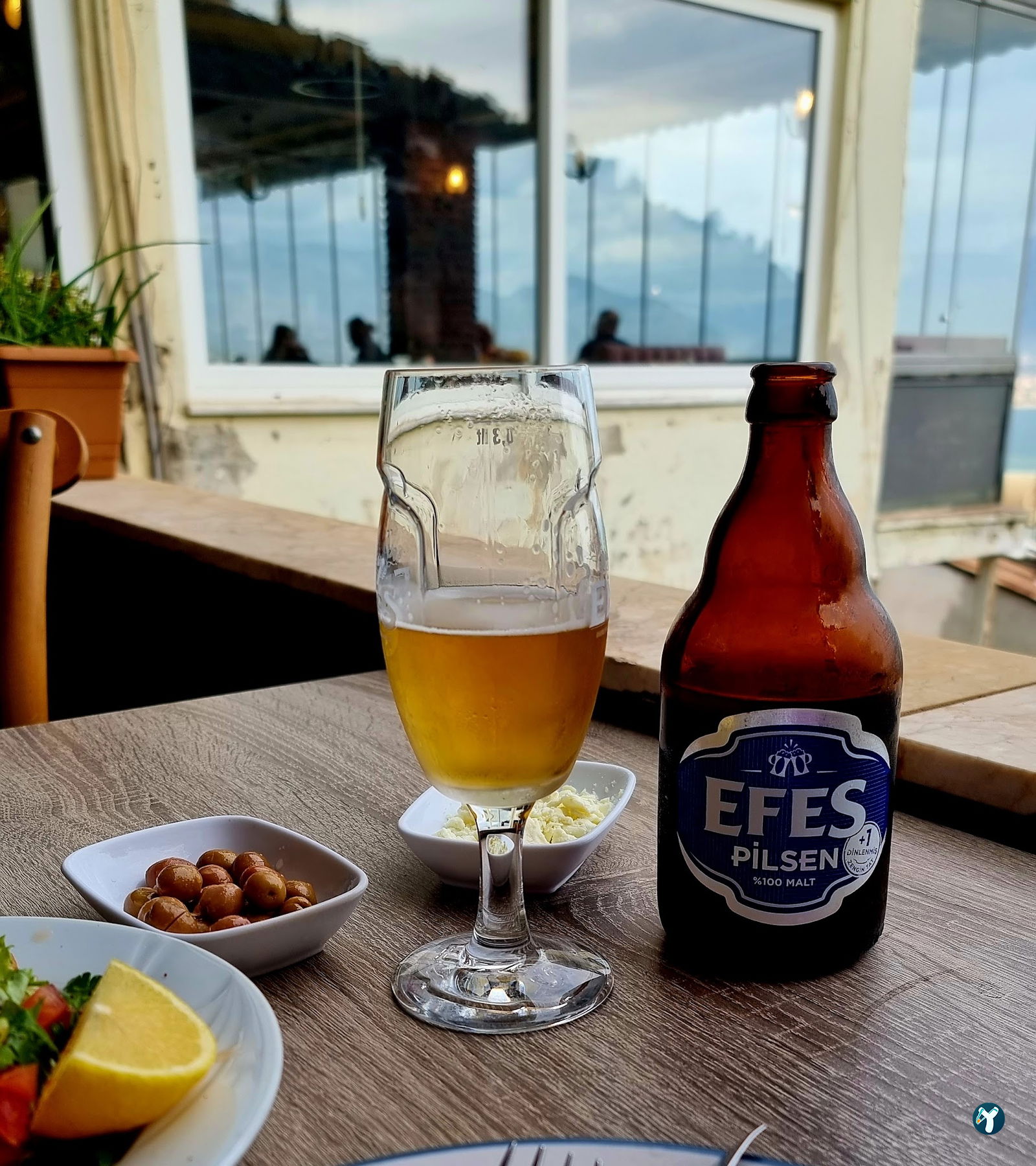 Termi̇nal Restaurant Cafe