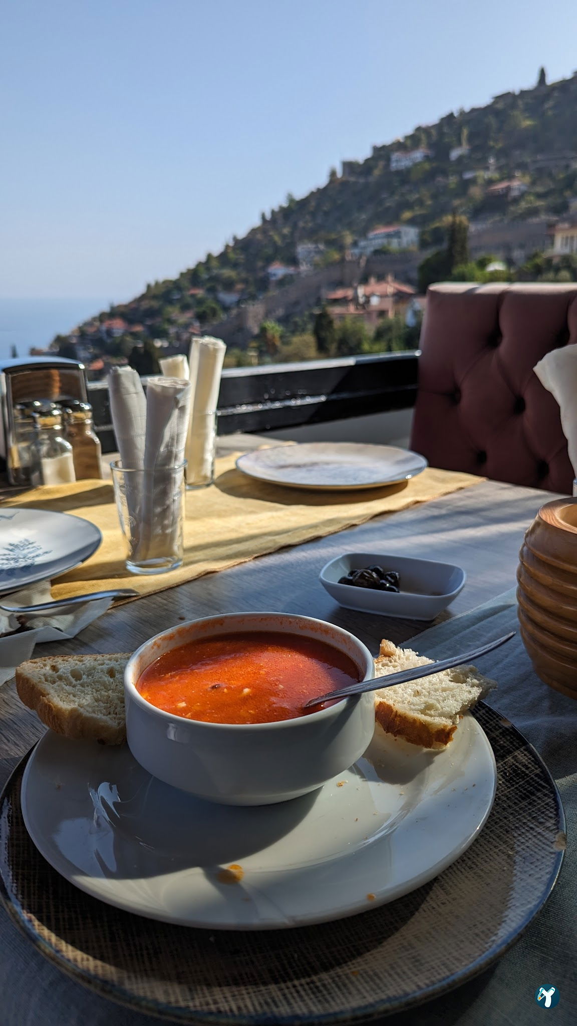 Termi̇nal Restaurant Cafe