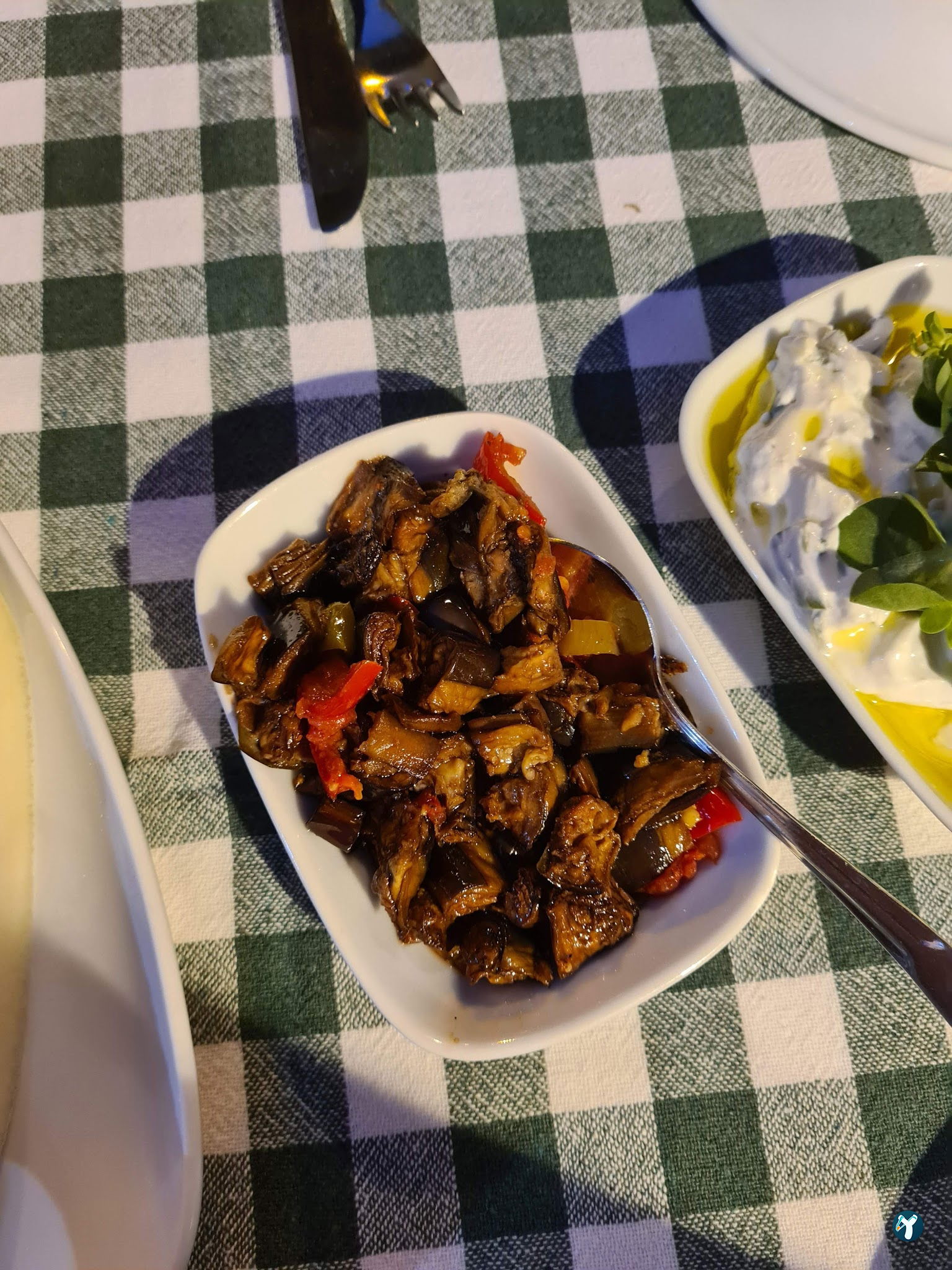 Yakamoz Avlu Restaurant