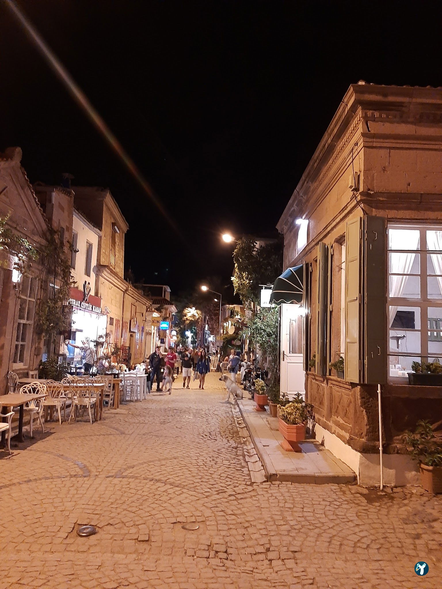 Yakamoz Avlu Restaurant