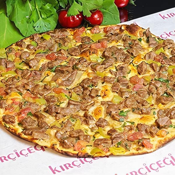 Kuşbaşılı Lahmacun