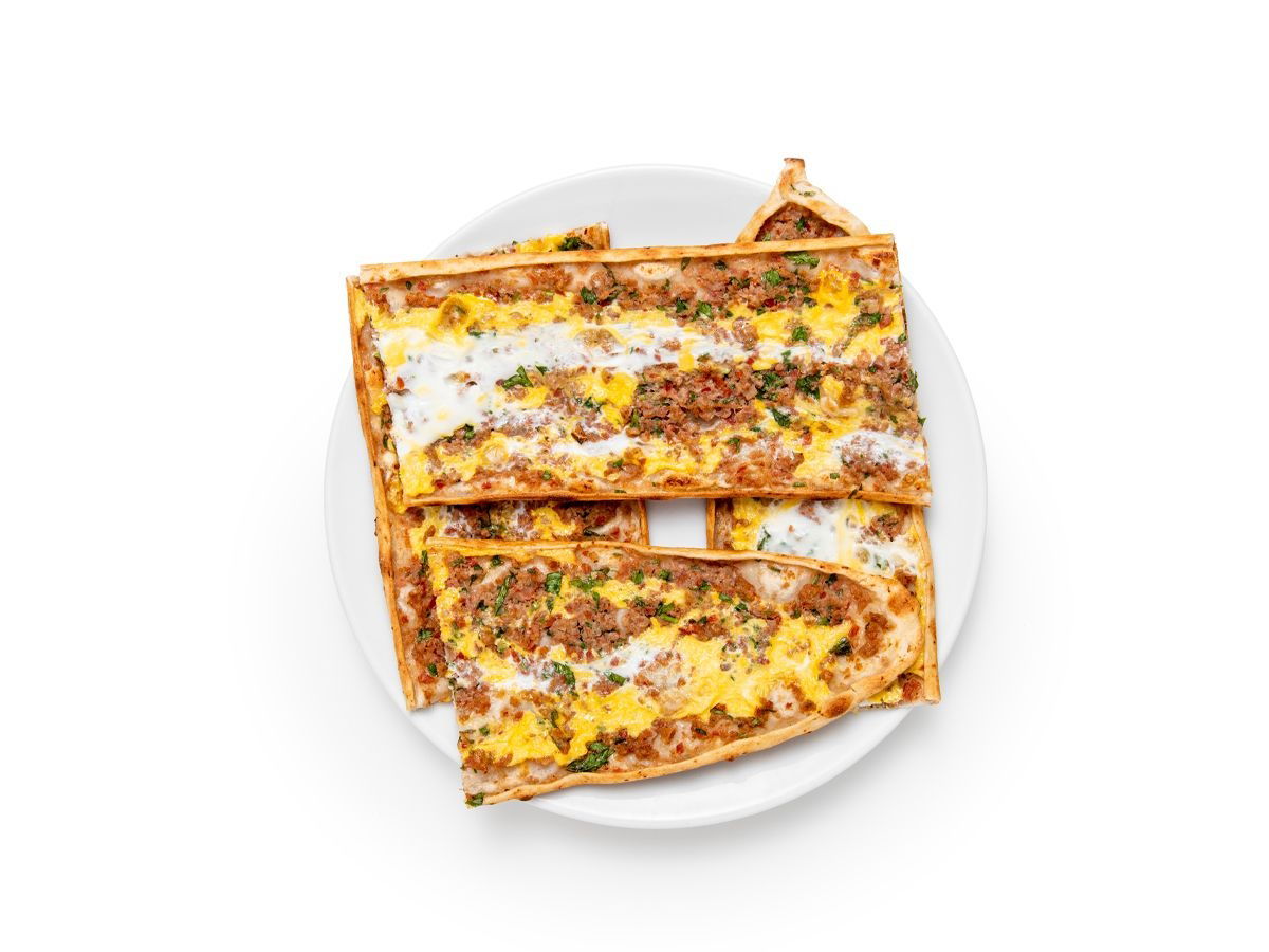 Kıymalı Çift Yumurtalı Pide