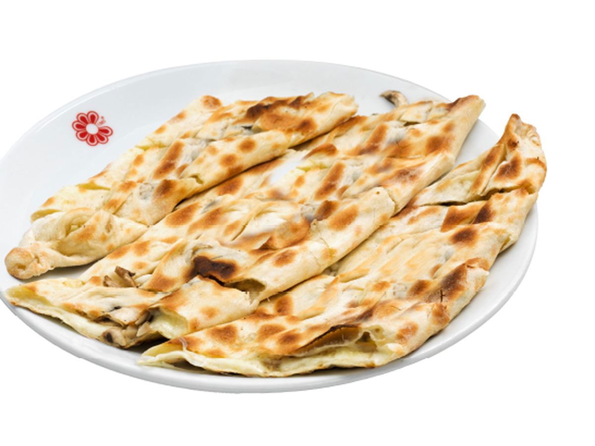 Mantarlı Kaşarlı Pide