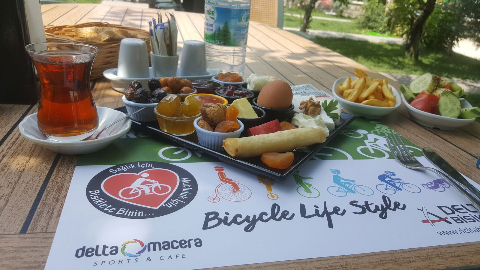Delta Macera Sport & Cafe