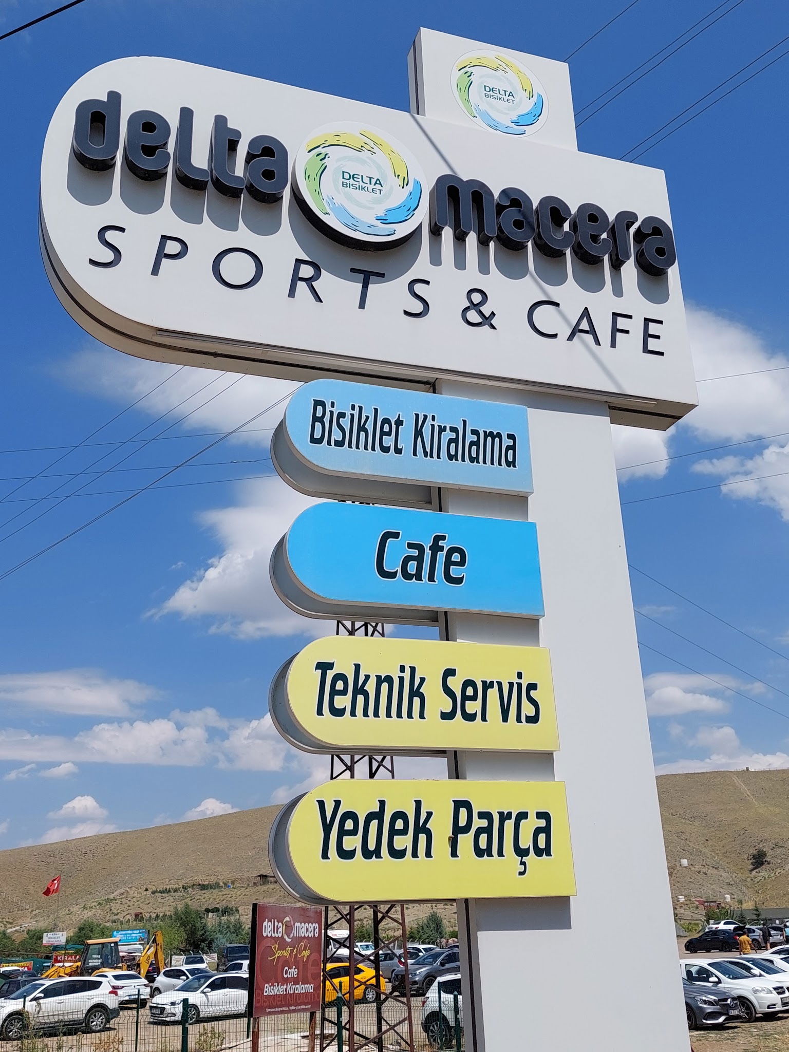 Delta Macera Sport & Cafe