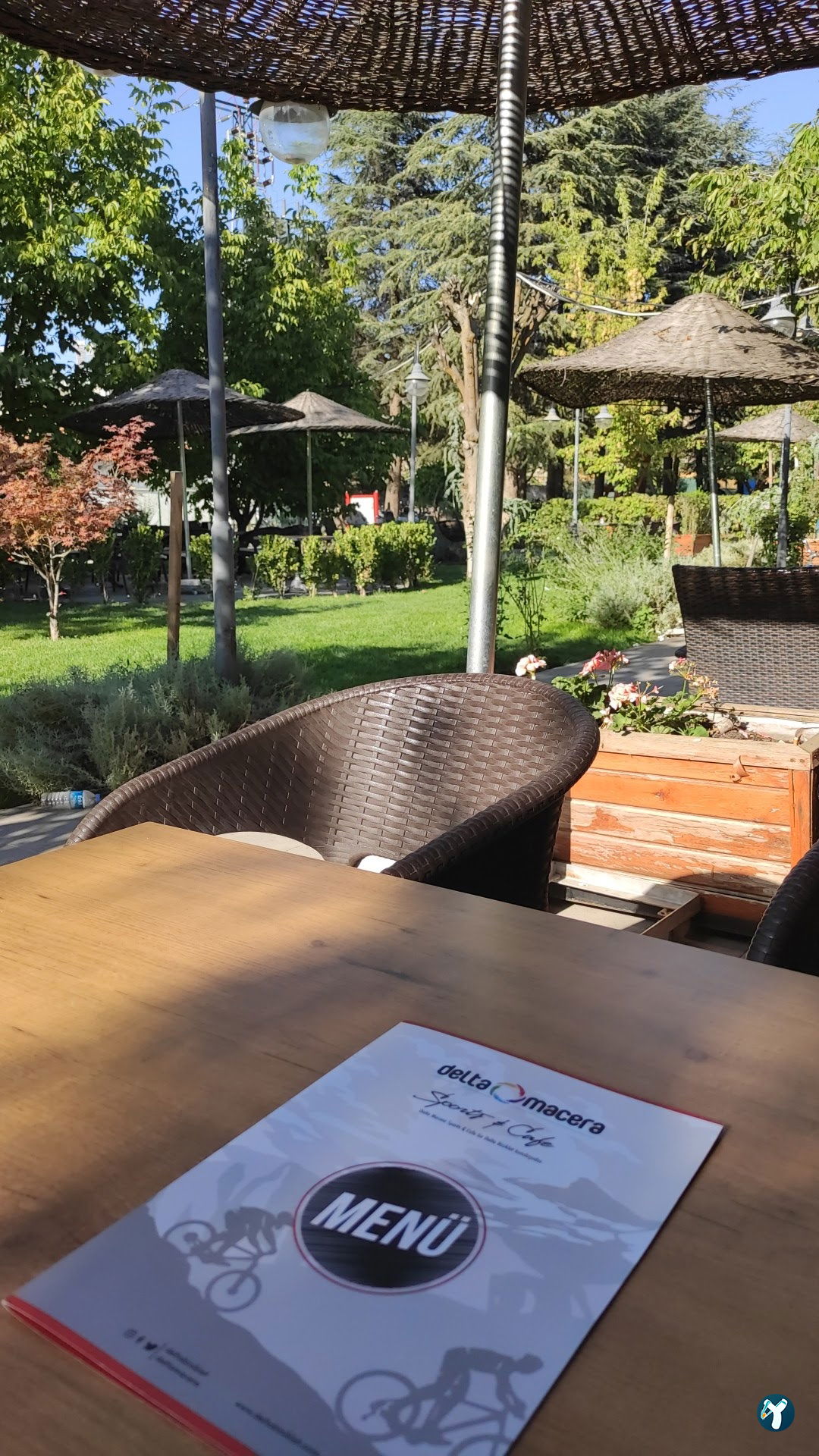Delta Macera Sport & Cafe