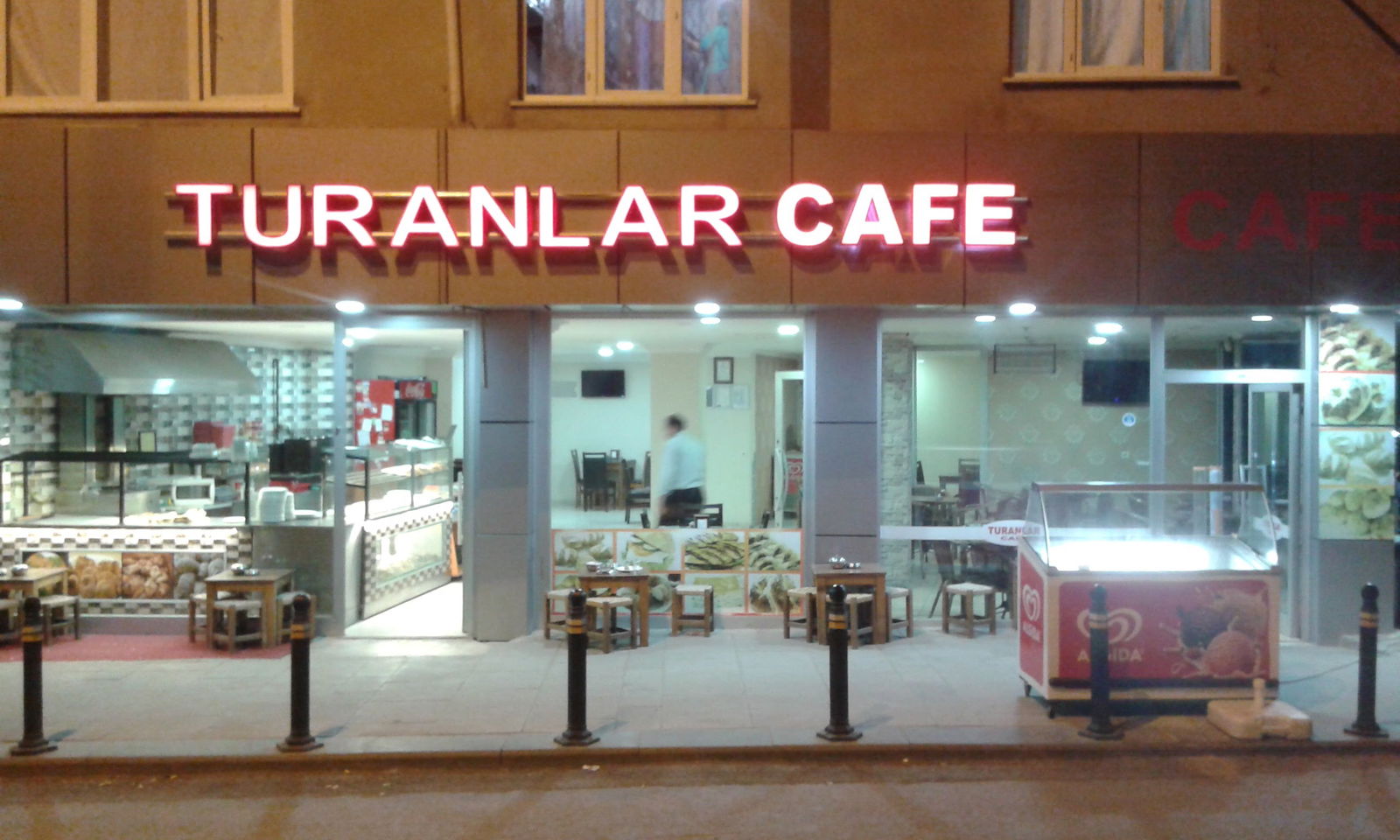 Turanlar Cafe