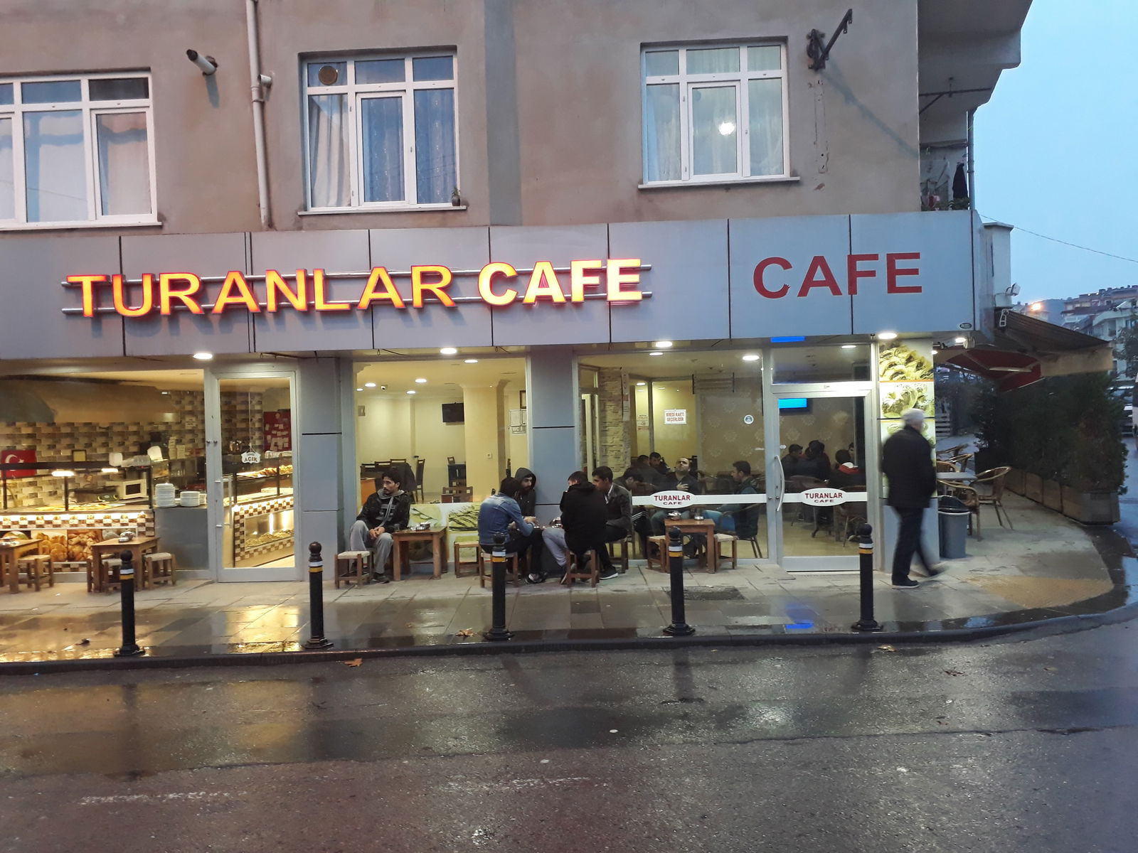 Turanlar Cafe