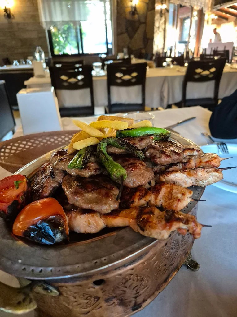 Pinoverdi Restaurant