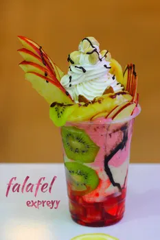 Falafel Express 2 resimleri