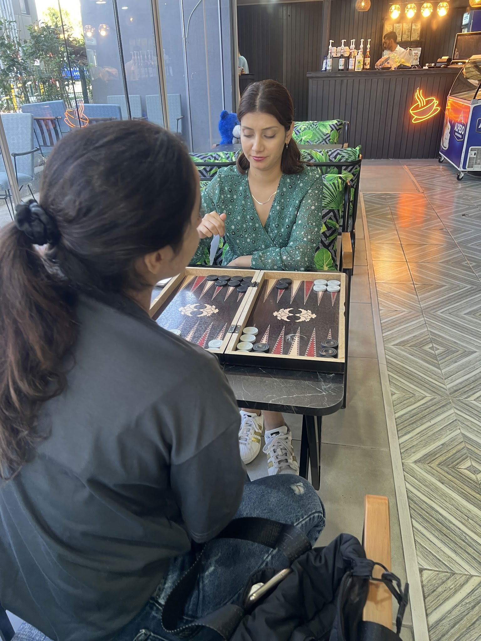 Hookahtalya Cafe & Nargile