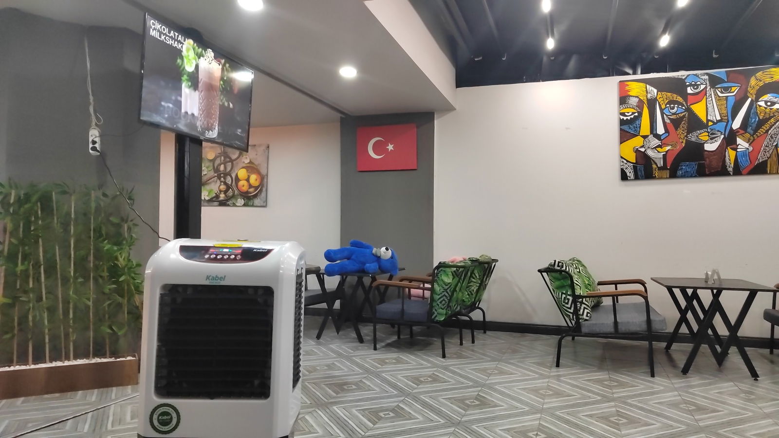 Hookahtalya Cafe & Nargile