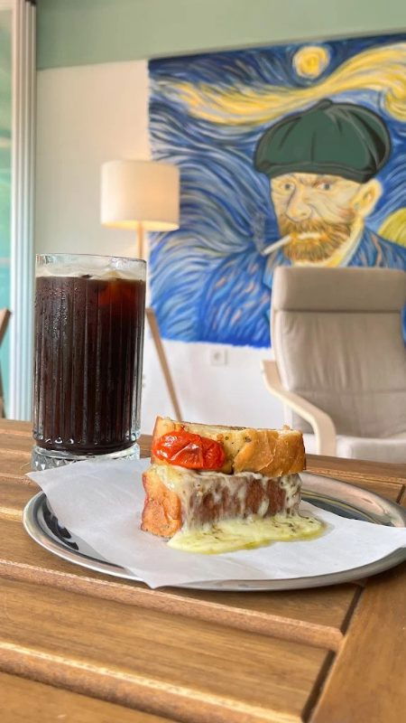 Berlin Coffee Shop Bornova