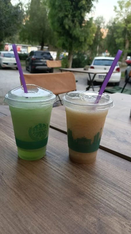 Berlin Coffee Shop Bornova