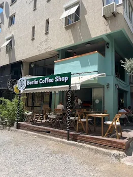 Berlin Coffee Shop Bornova resimleri