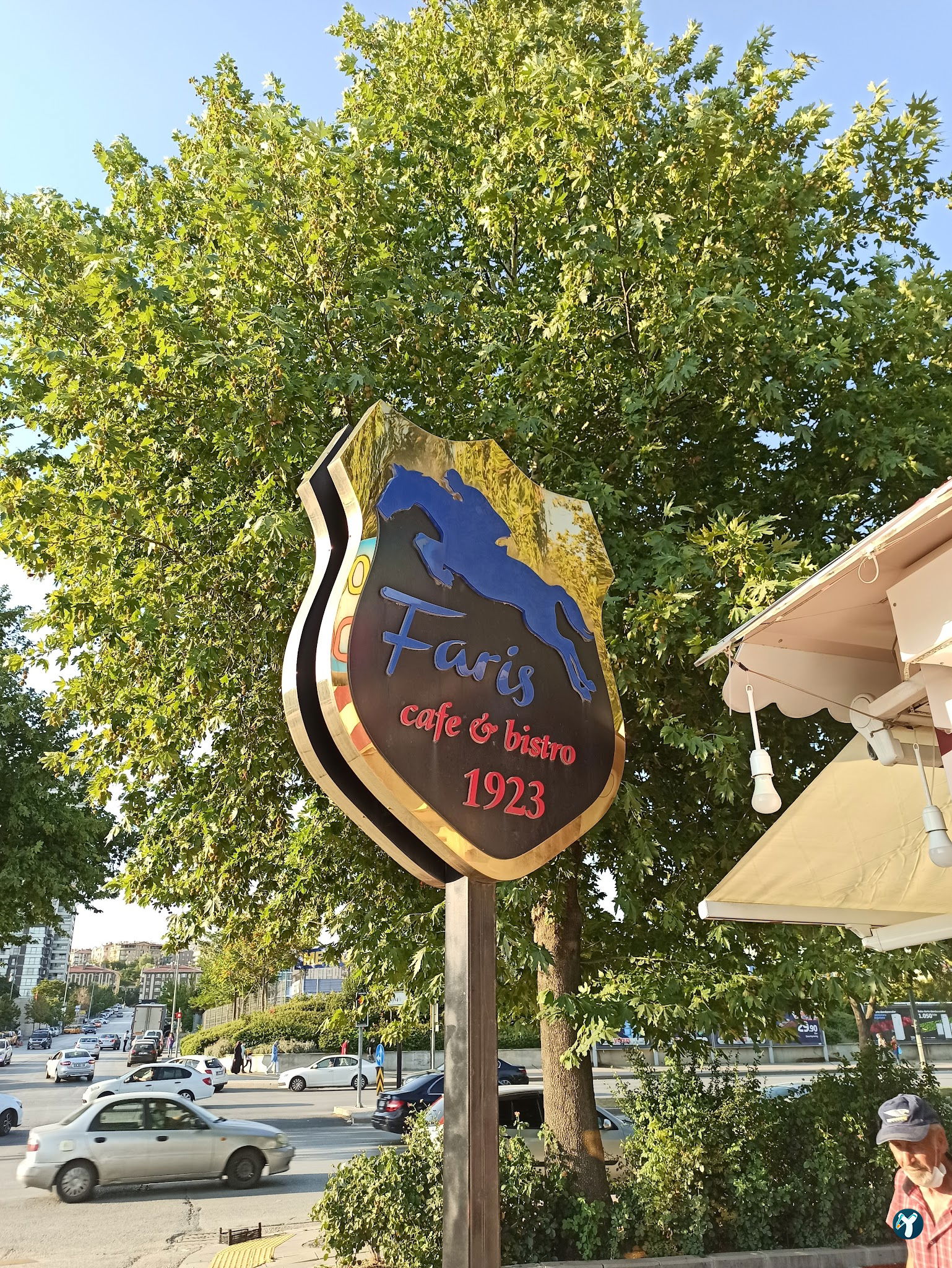 Faris Bistro