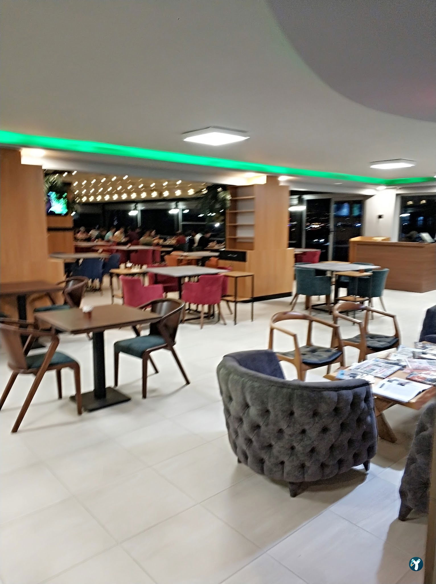 Faris Bistro