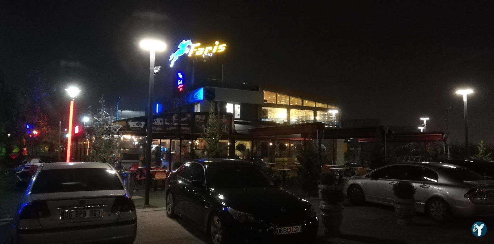 Faris Bistro