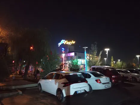 Faris Bistro resimleri