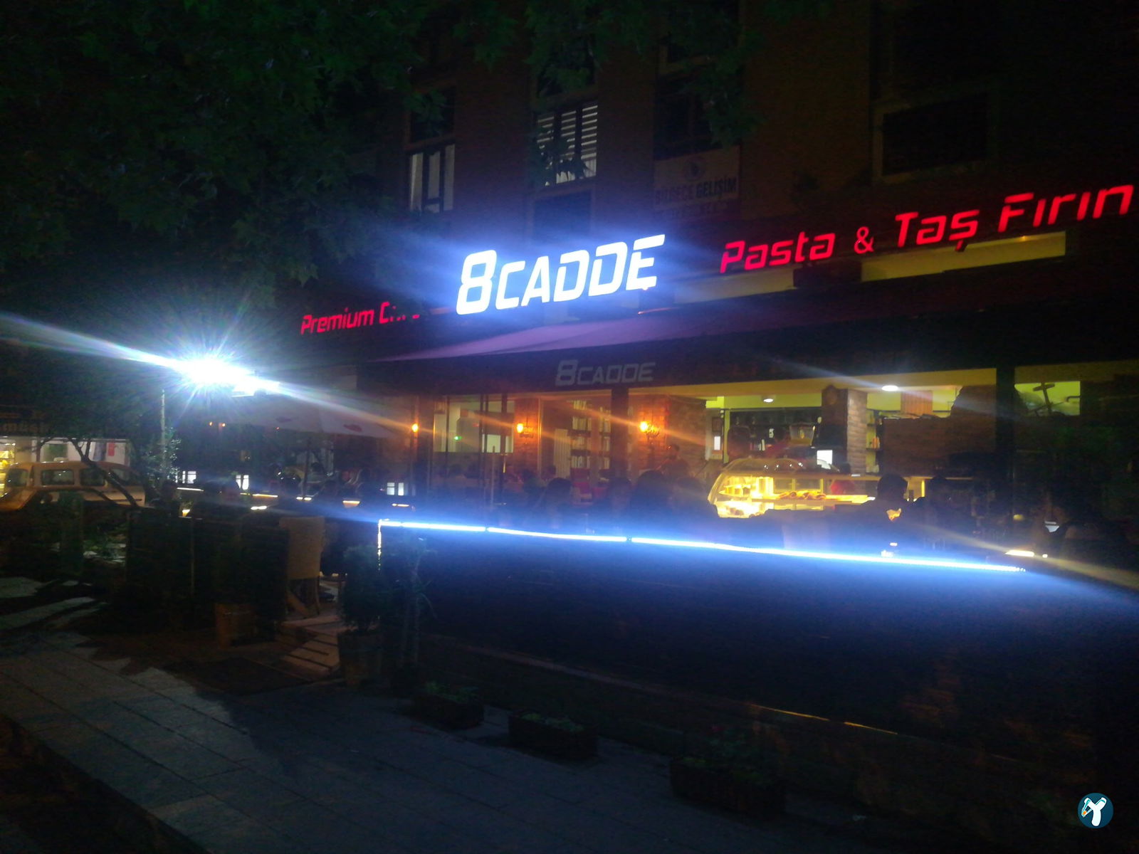 Premium Kafe