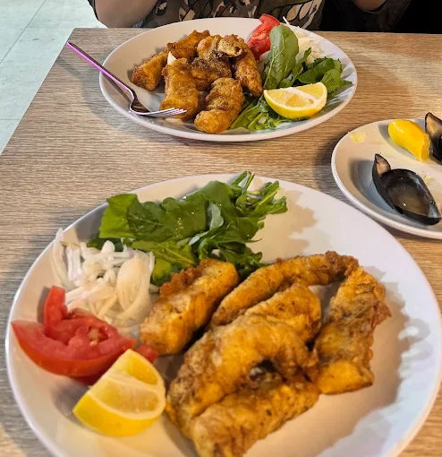 Meşhur midyeci Ahmet bostanlı