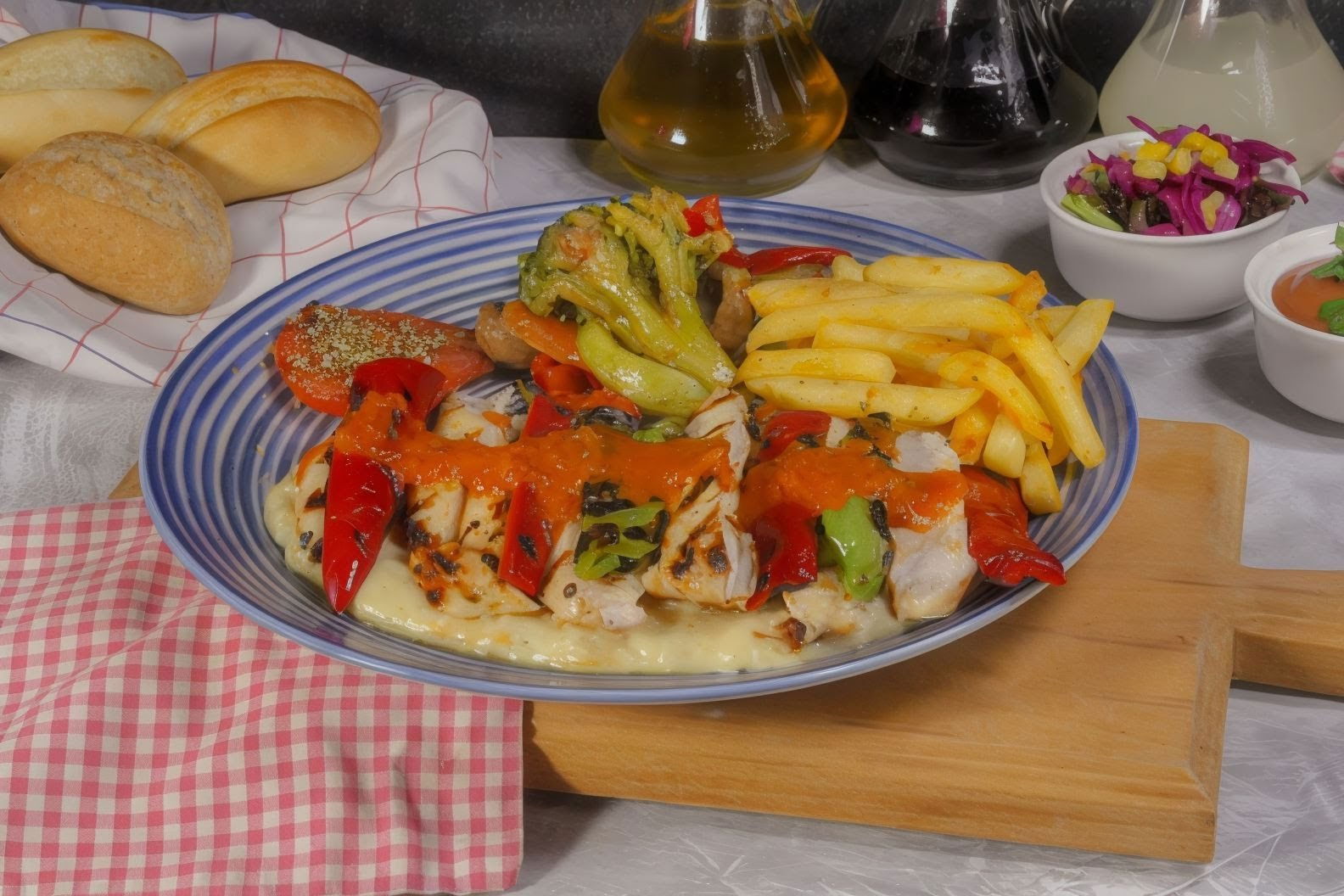 Meet Point Cafe&Bistro