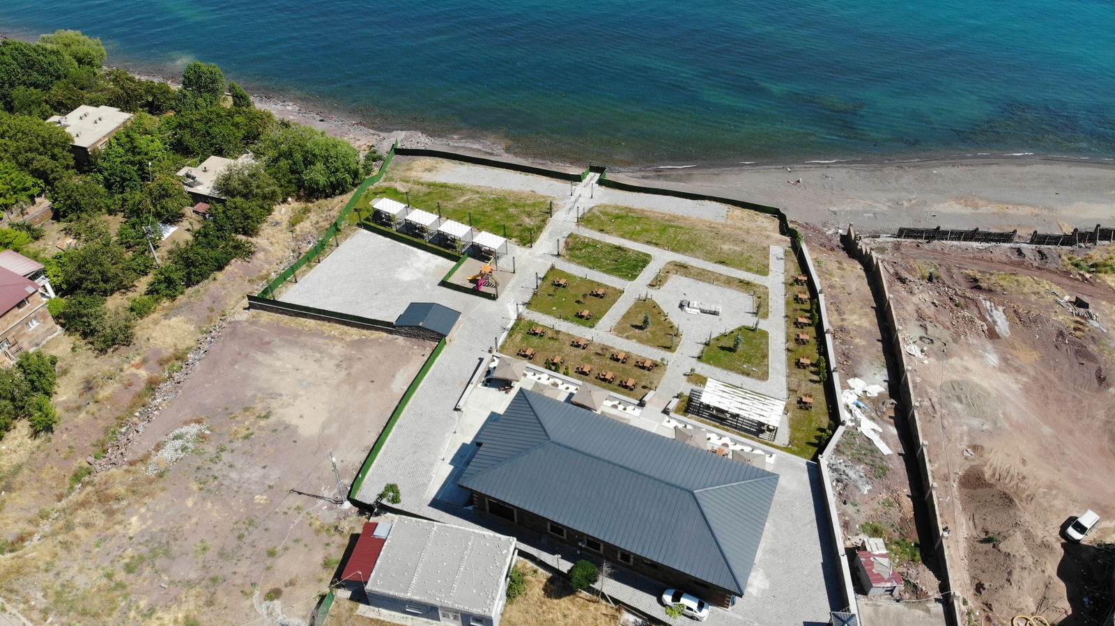 Betav Yahya Eren Sosyal Tesisleri