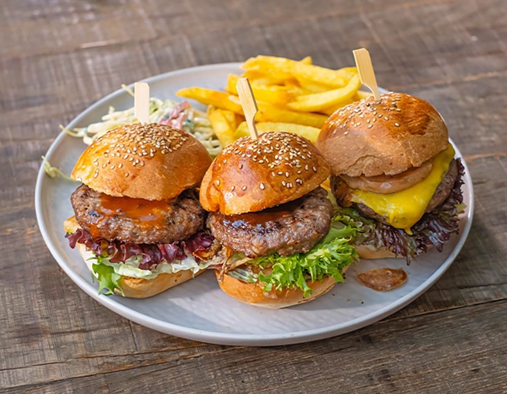 Betav Yahya Eren Sosyal Tesisleri