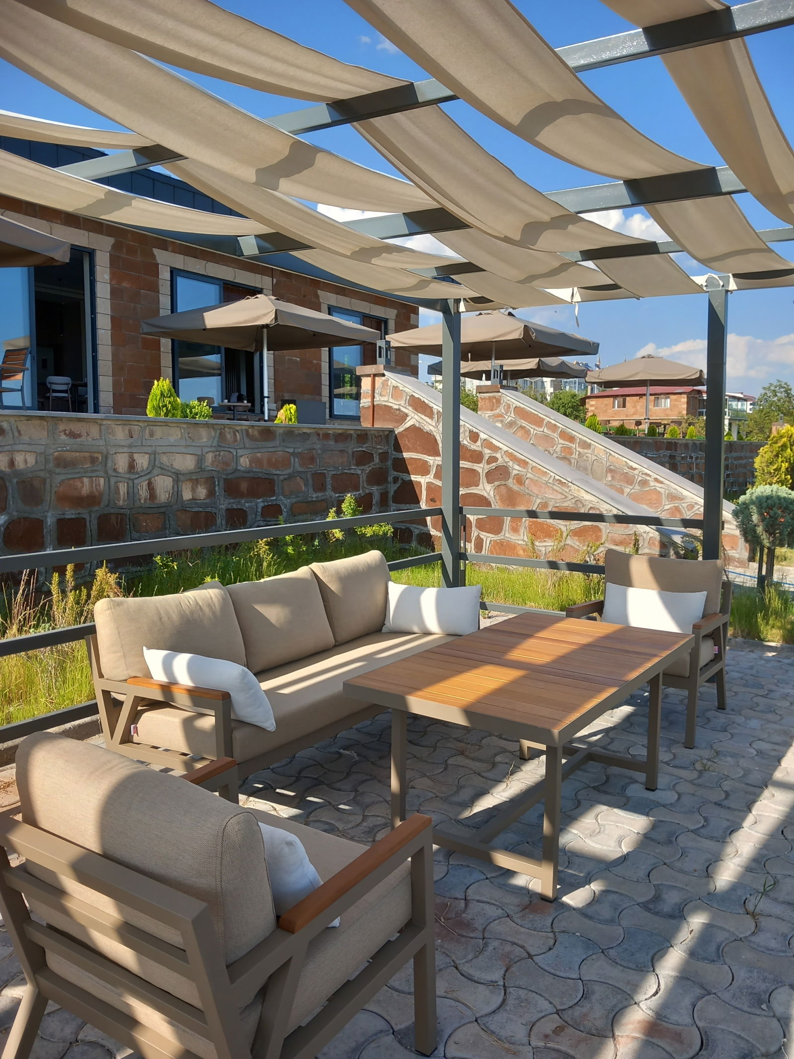 Betav Yahya Eren Sosyal Tesisleri