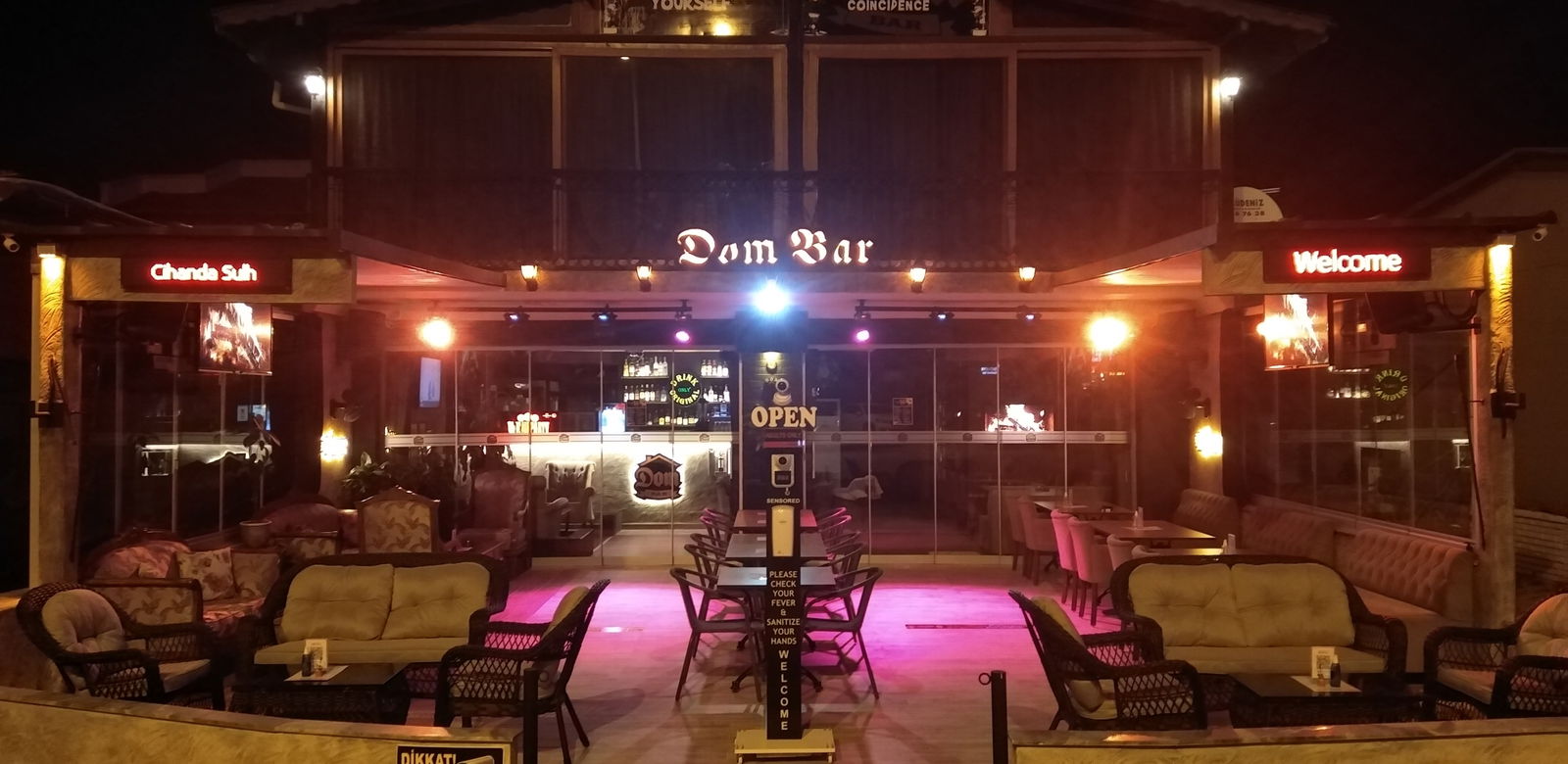 Dom Bar