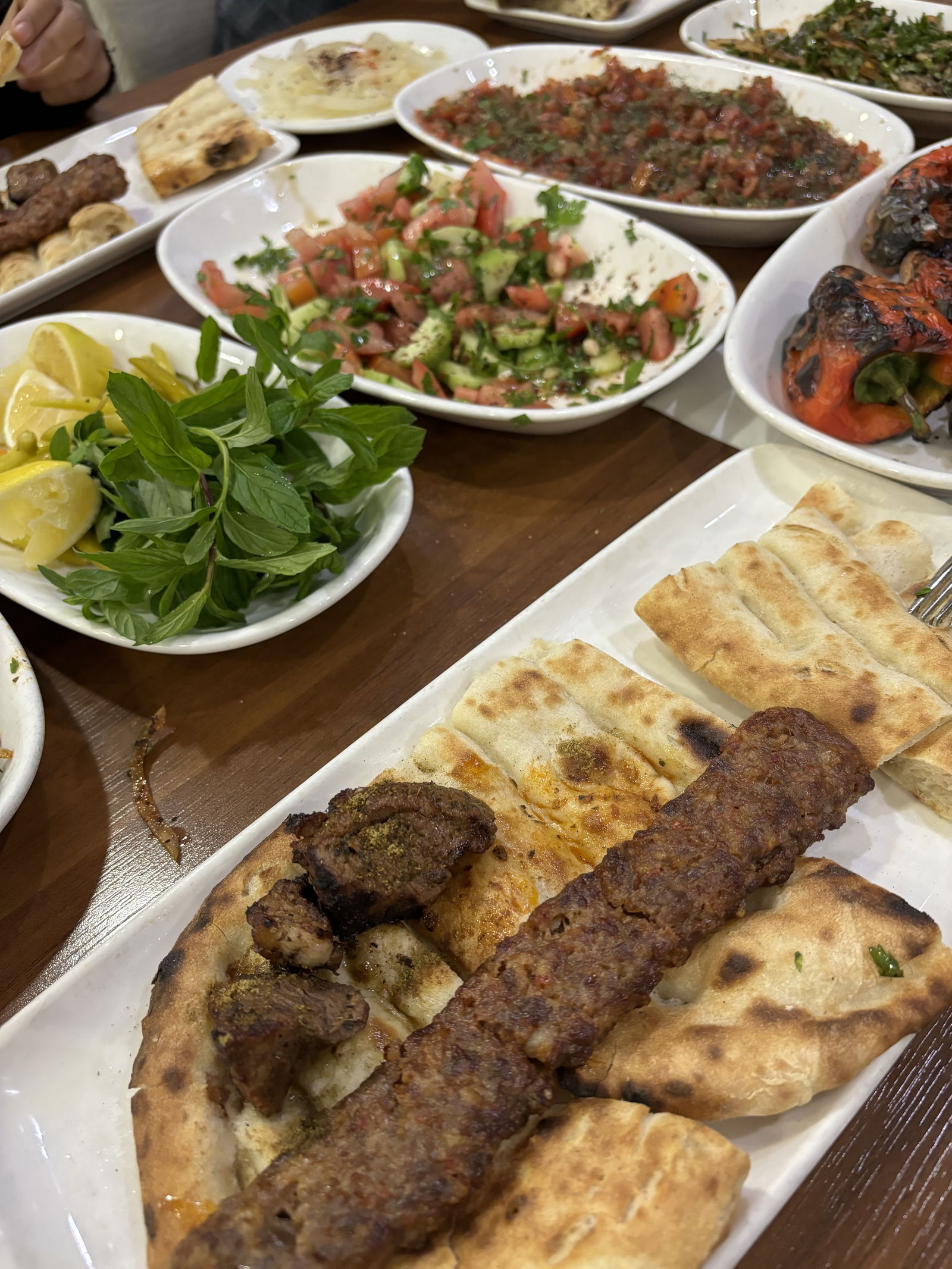 Ziyaoğlu Adana Ocakbaşı