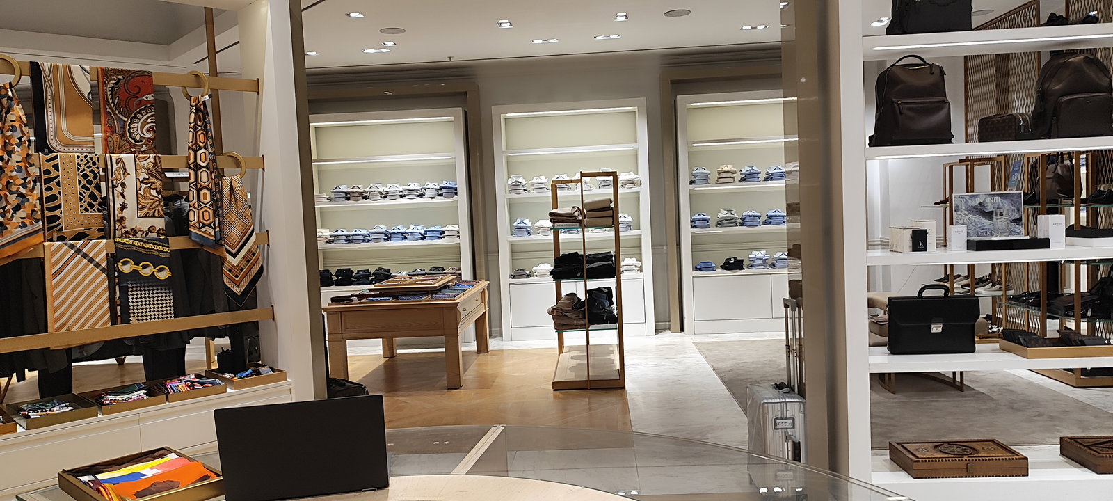 Vakko L'Atelier Vadi İstanbul