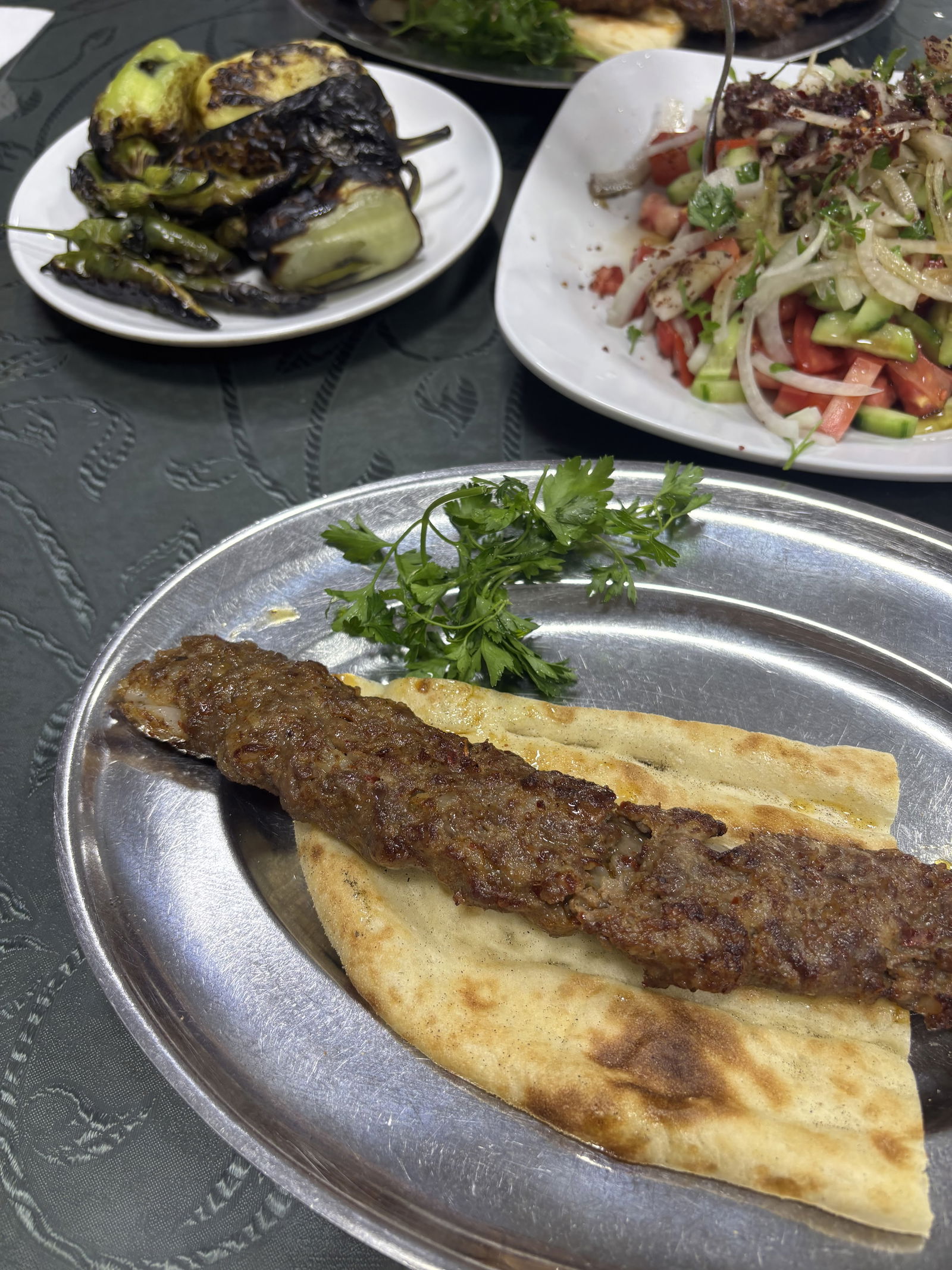 Şişmanoğlu Kebap
