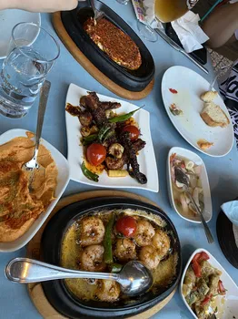 Kaleiçi Balık Barida resimleri