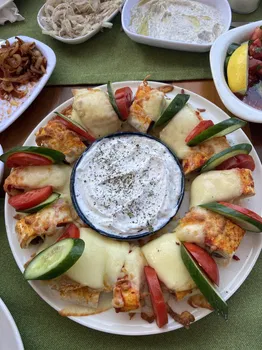 Begüm Aycan Et Erzurum Cağ Kebabı resimleri