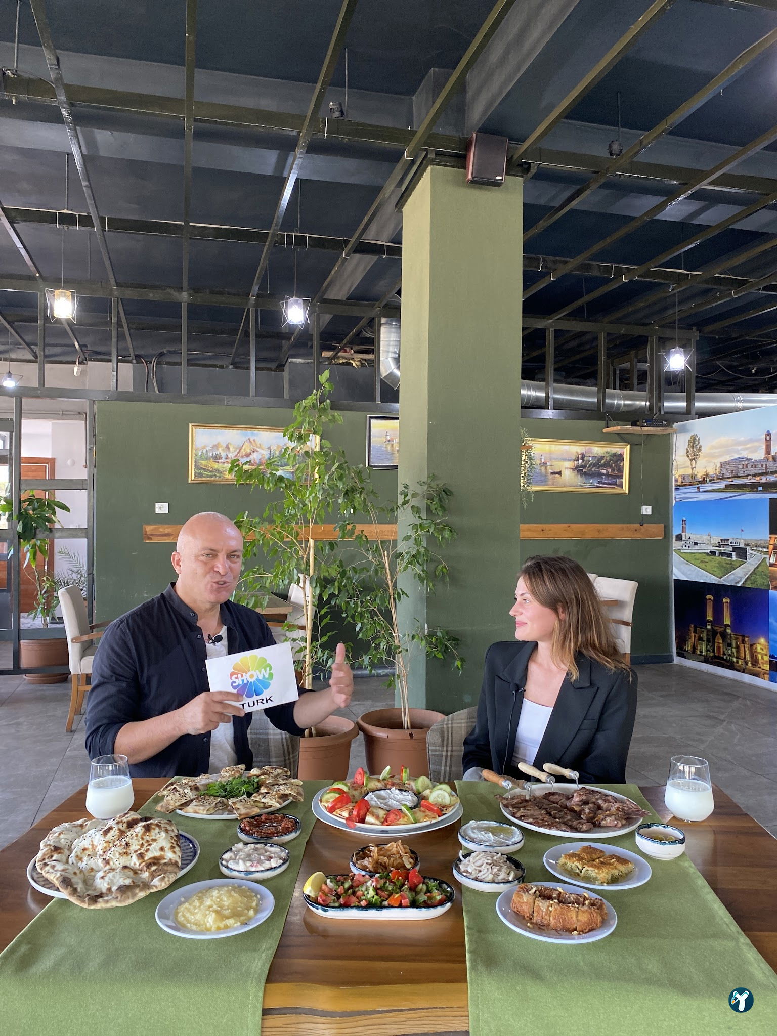Begüm Aycan Et Erzurum Cağ Kebabı