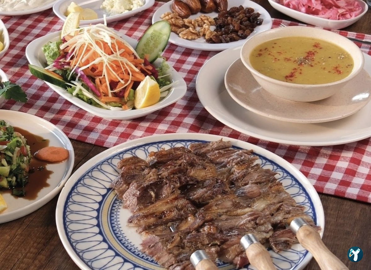 Begüm Aycan Et Erzurum Cağ Kebabı
