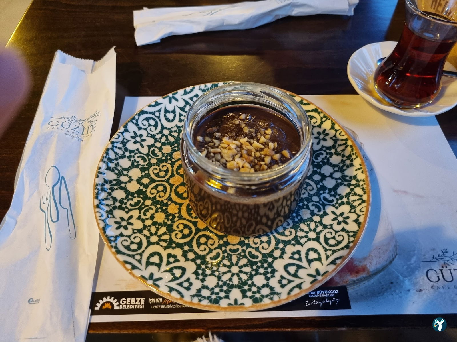Güzide