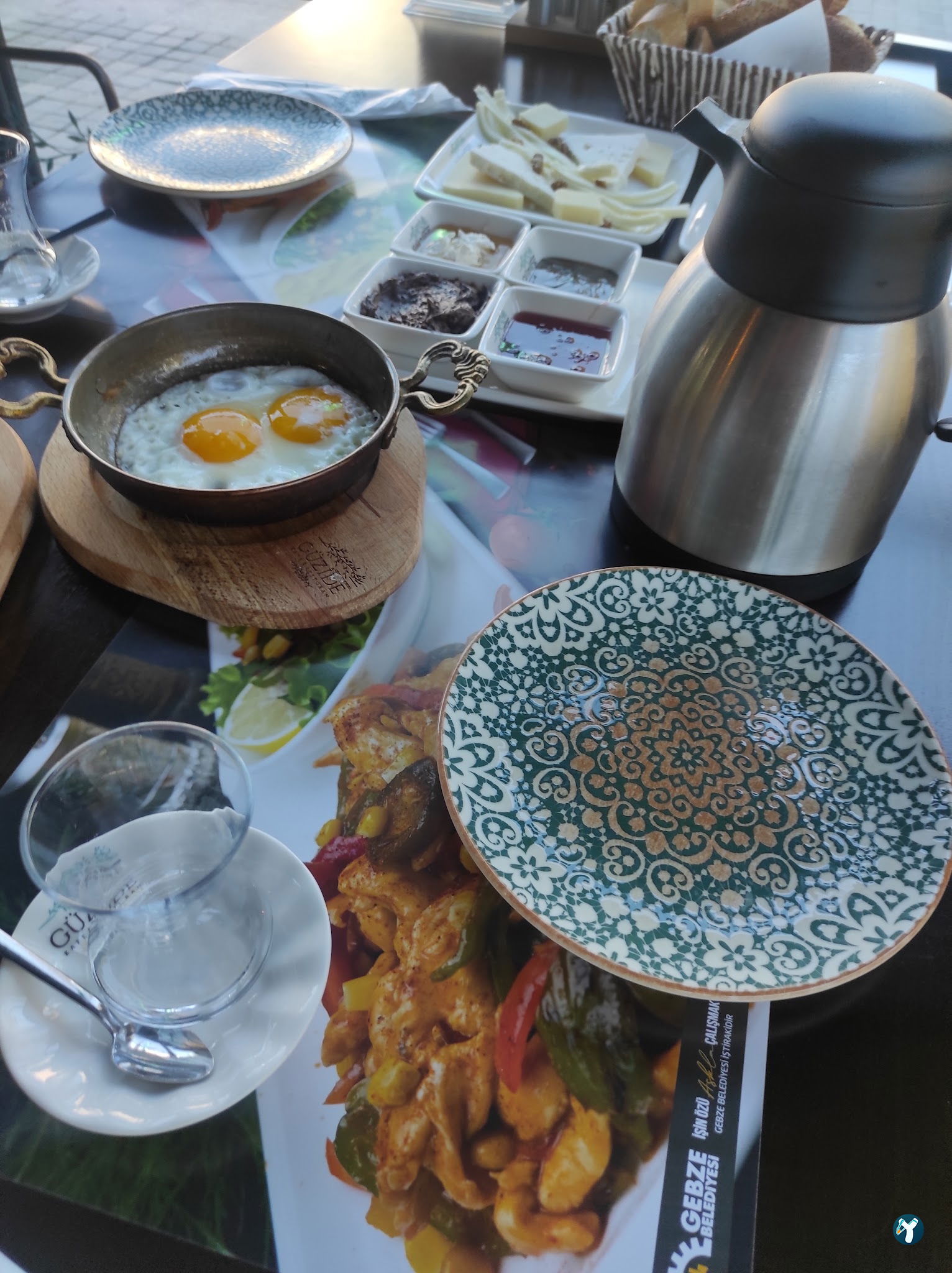 Güzide