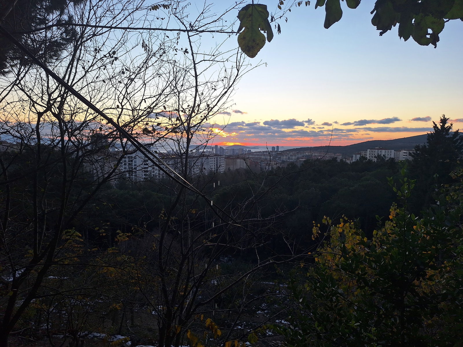 Cennet Bahçesi Hasan'In Yeri