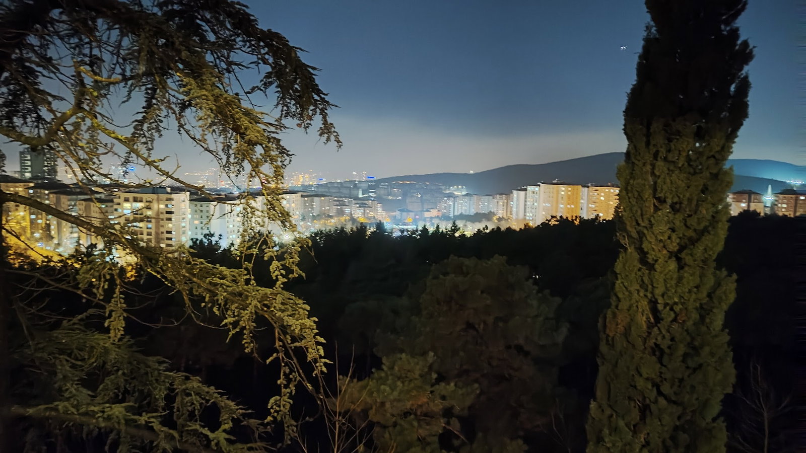 Cennet Bahçesi Hasan'In Yeri