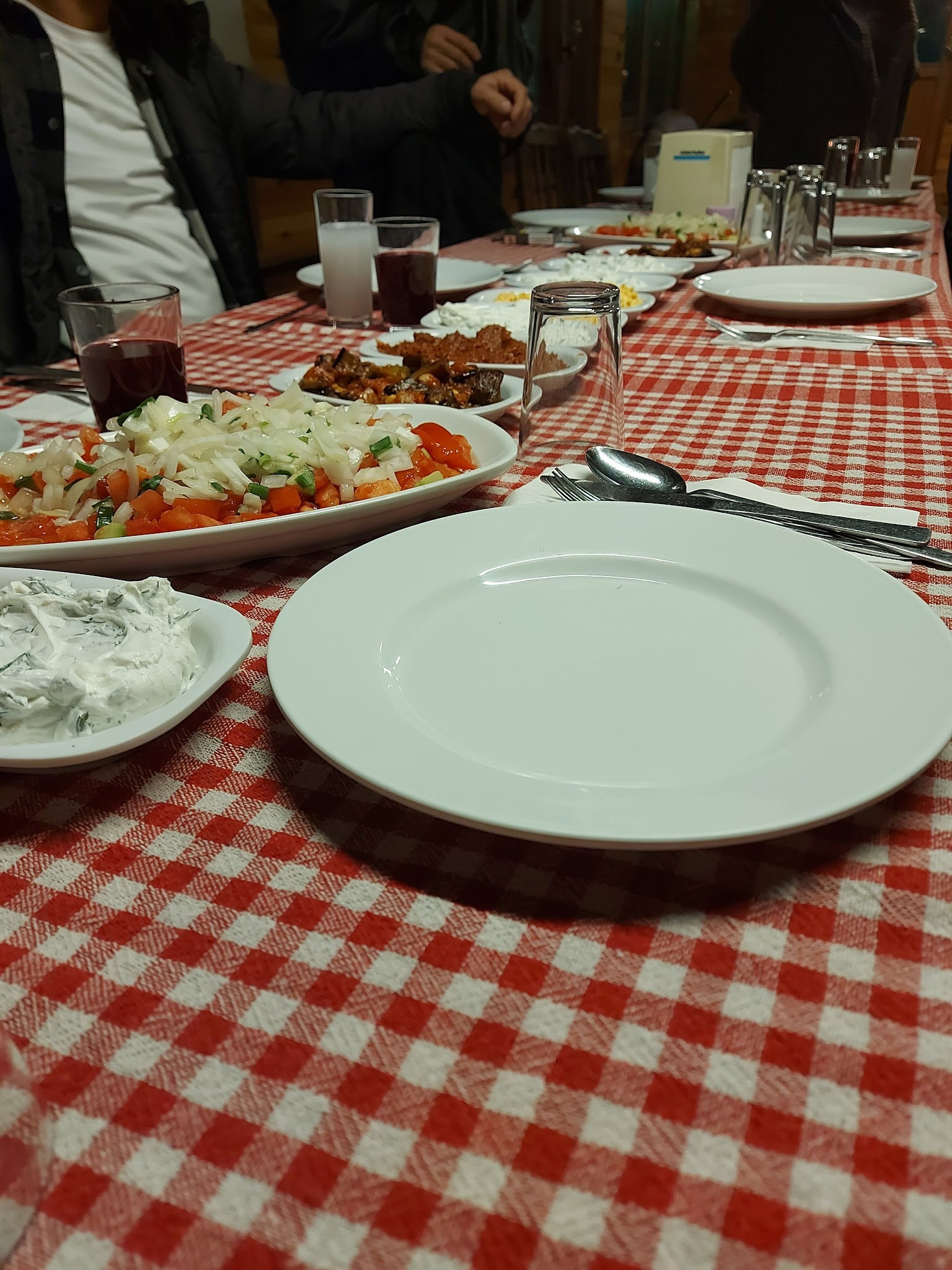 Cennet Bahçesi Hasan'In Yeri