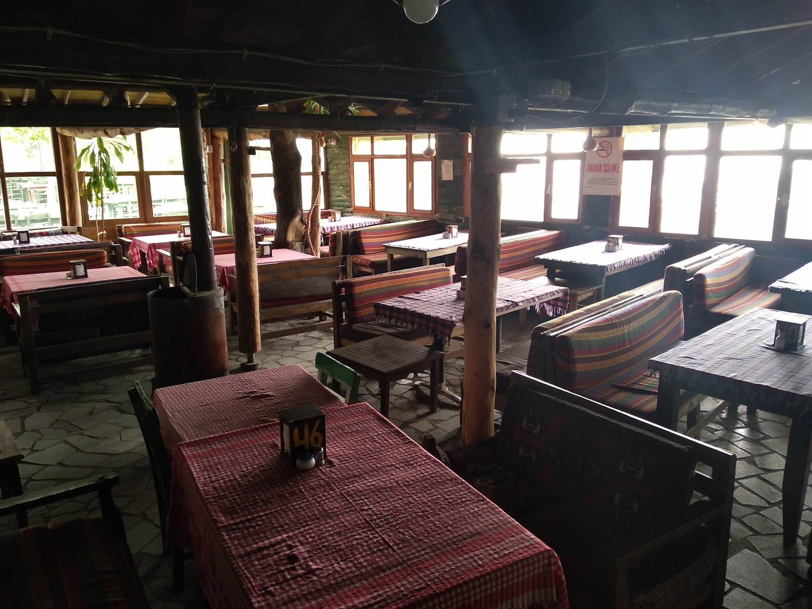 Cennet Bahçesi Hasan'In Yeri