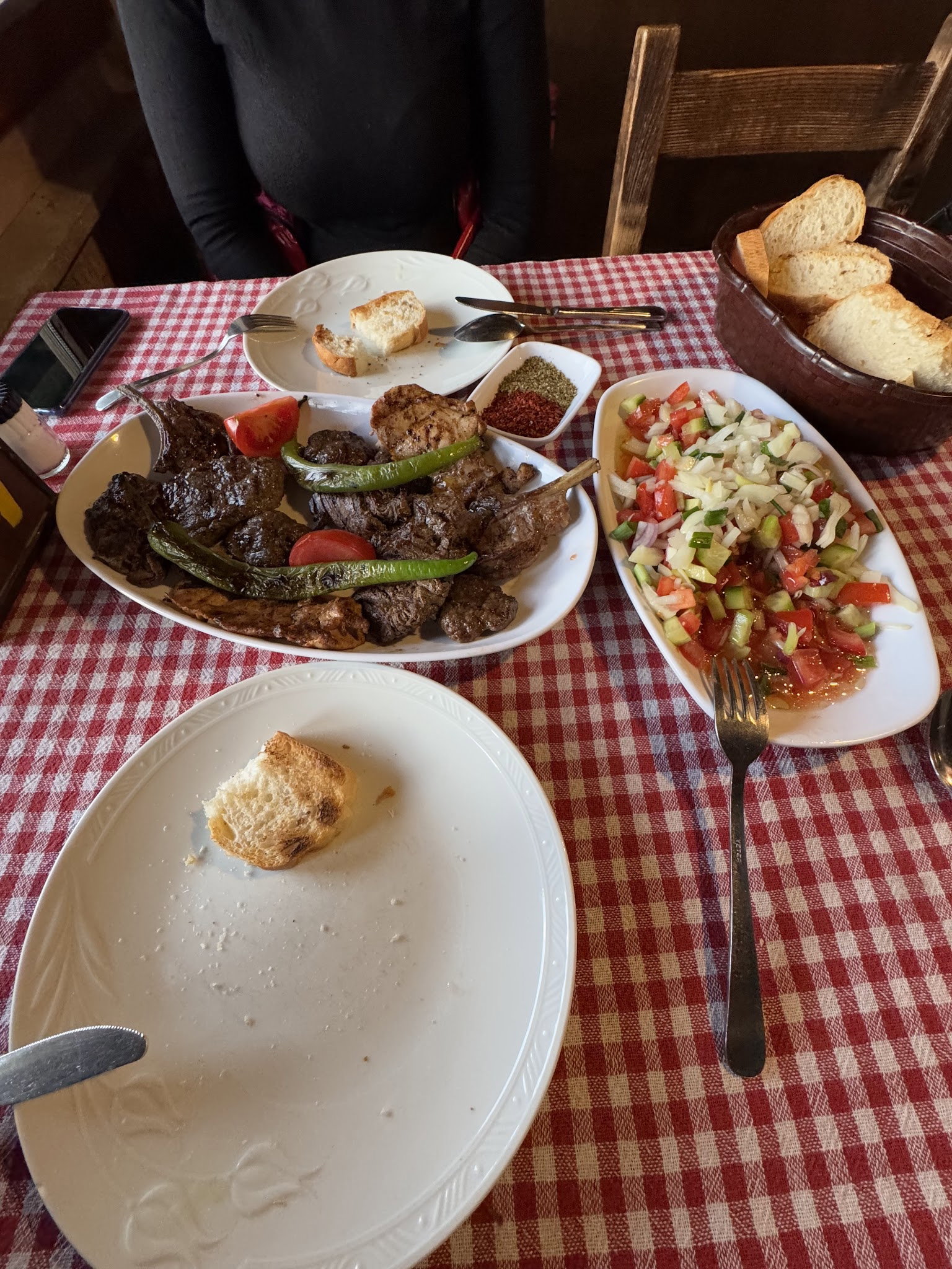 Cennet Bahçesi Hasan'In Yeri