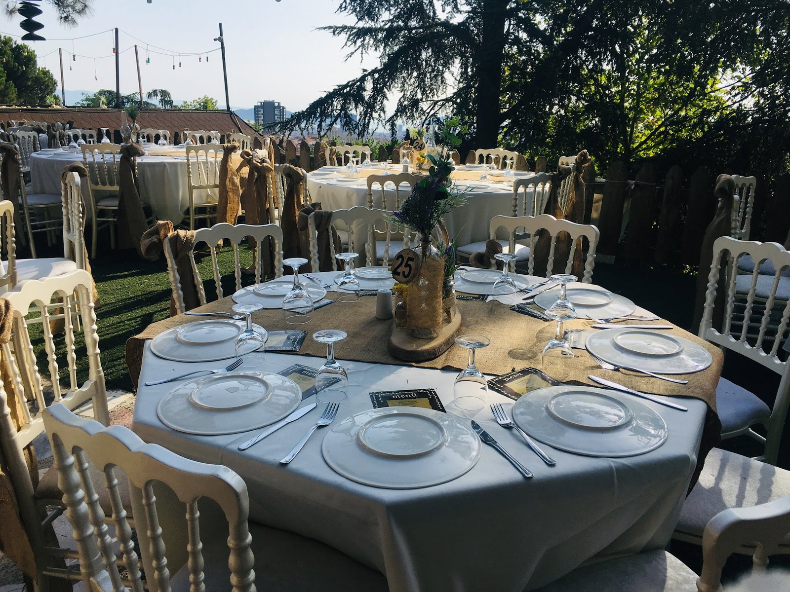 Cennet Bahçesi Hasan'In Yeri