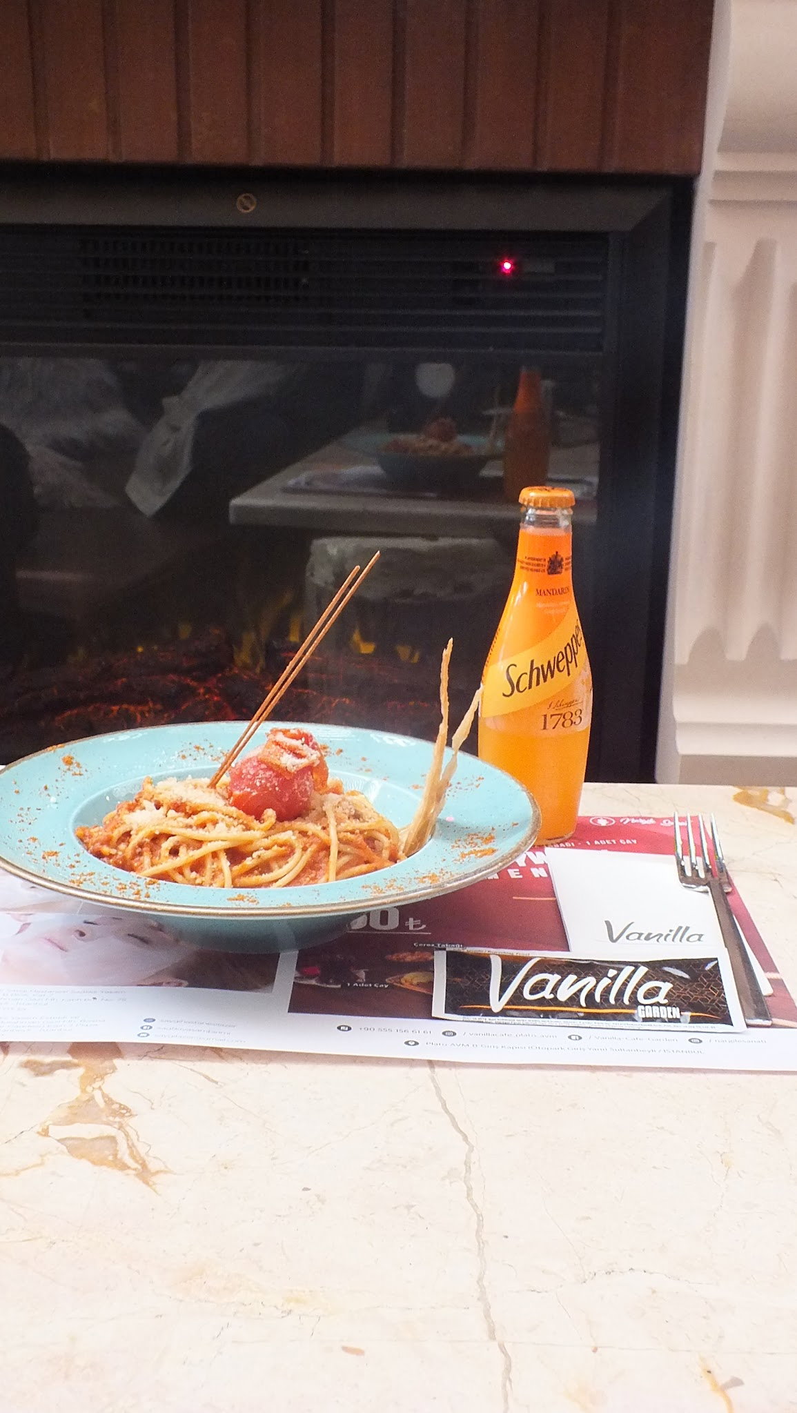 Rsn Vanilla Garden Cafe