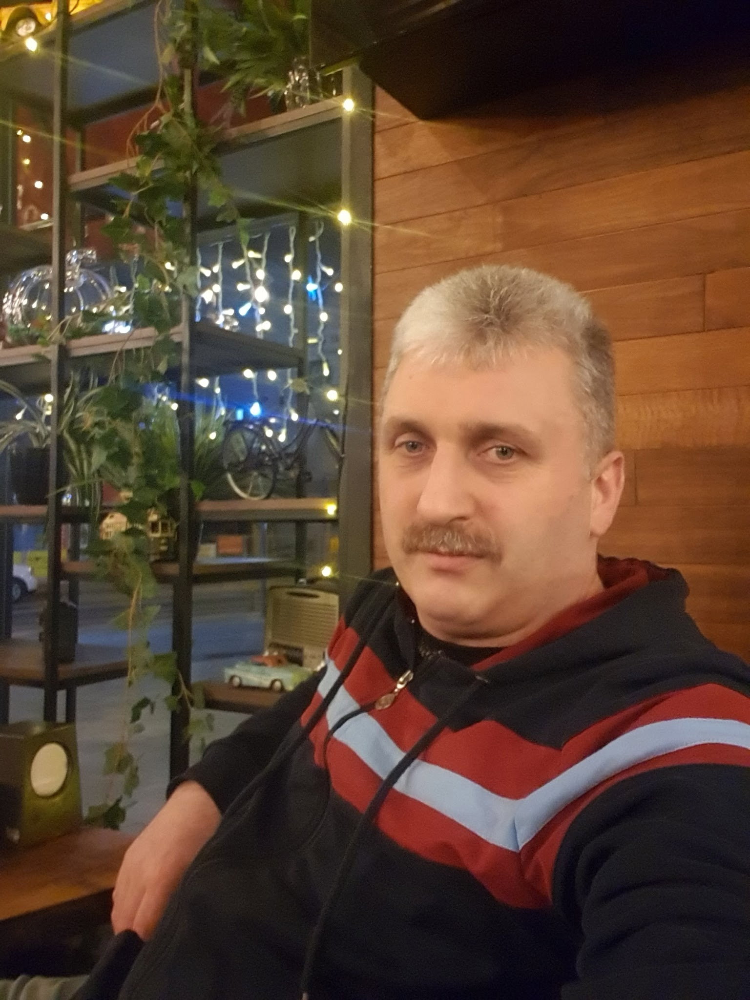 Rsn Vanilla Garden Cafe