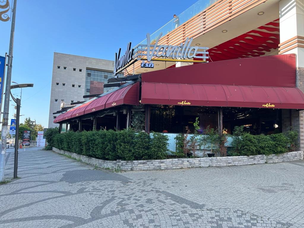 Rsn Vanilla Garden Cafe