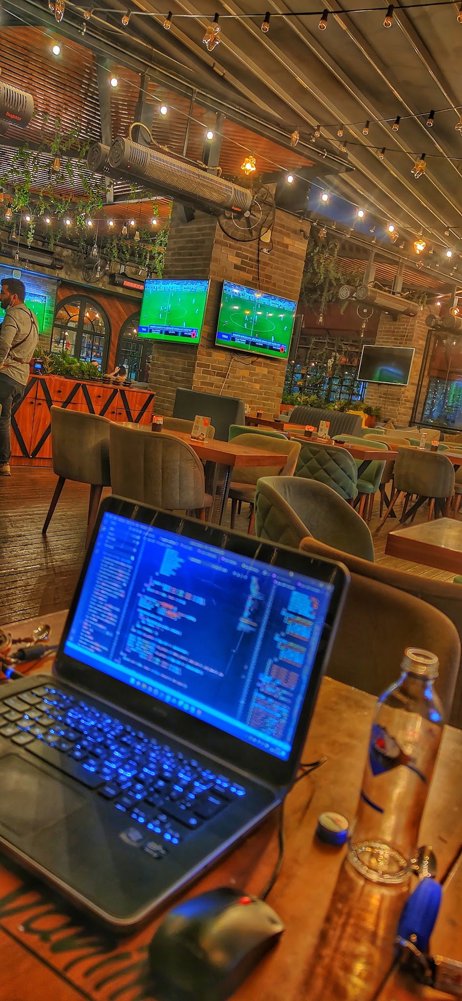 Rsn Vanilla Garden Cafe