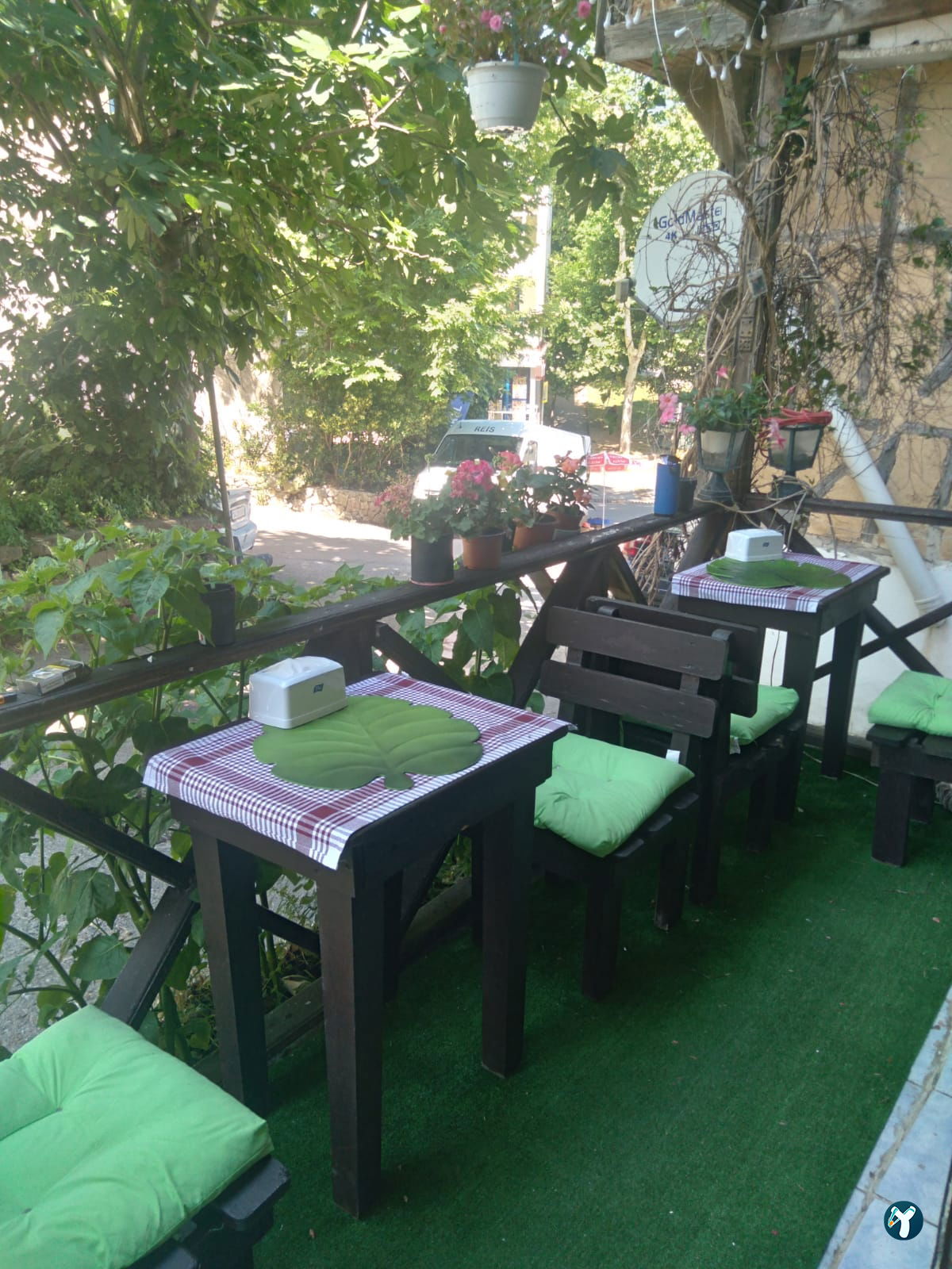 Kupina Cafe